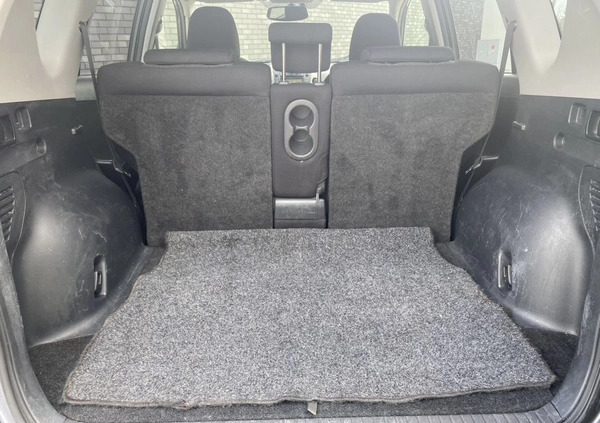 Toyota RAV4 cena 27770 przebieg: 204085, rok produkcji 2009 z Radom małe 232